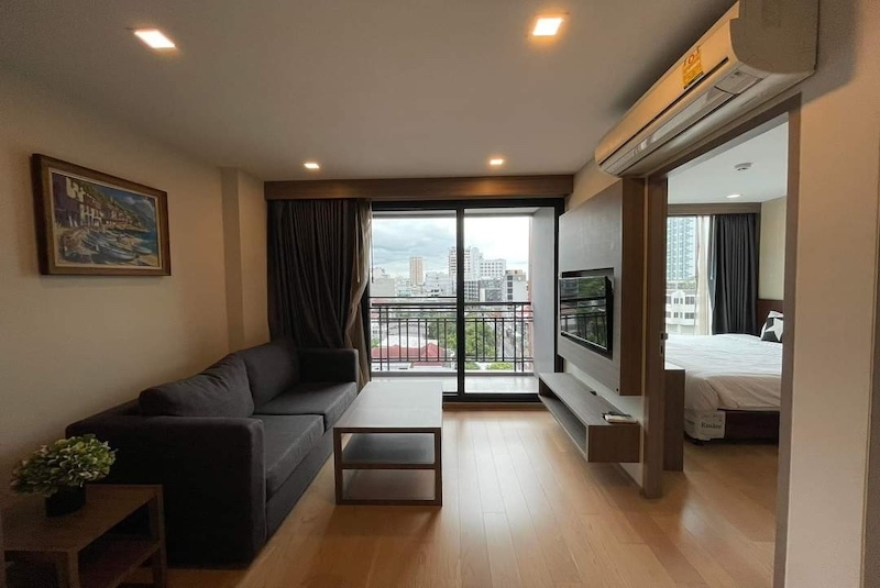 AAR00107, Art Thonglor