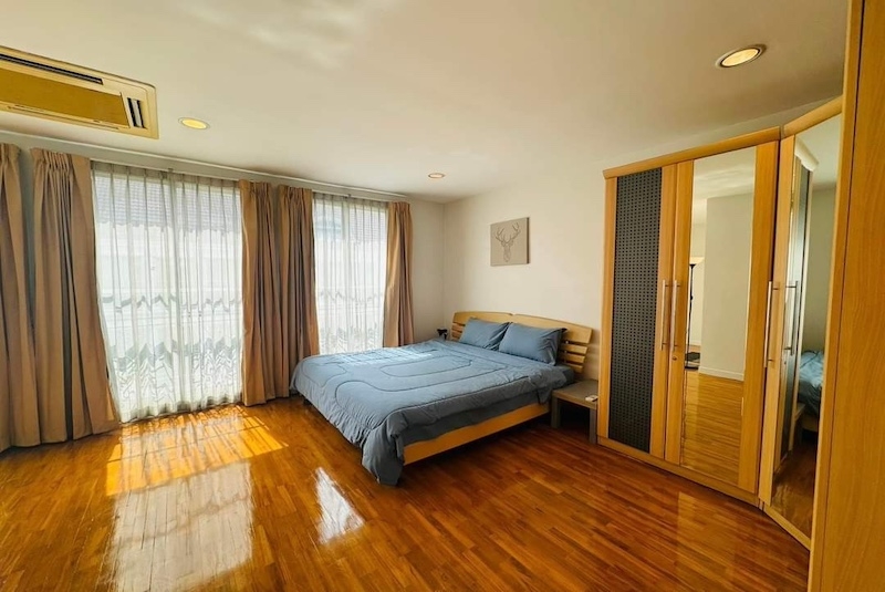 AAR00031, Baan Klang Krung Thonglor